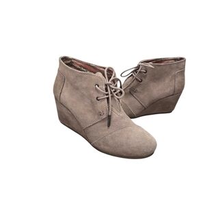 TOMS Desert Wedge Sz 8.5